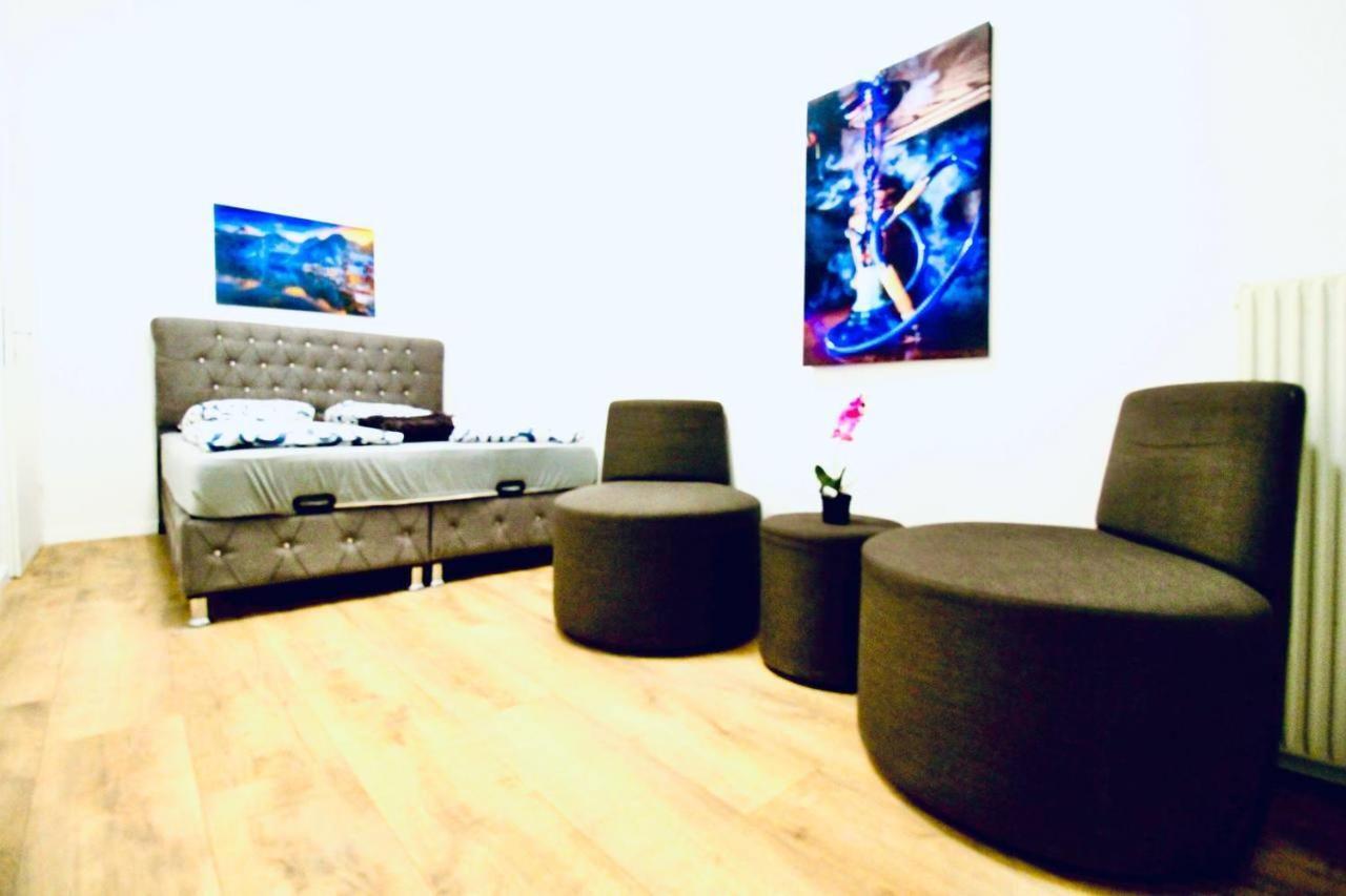 Modern Double Room Js B Vienna Esterno foto