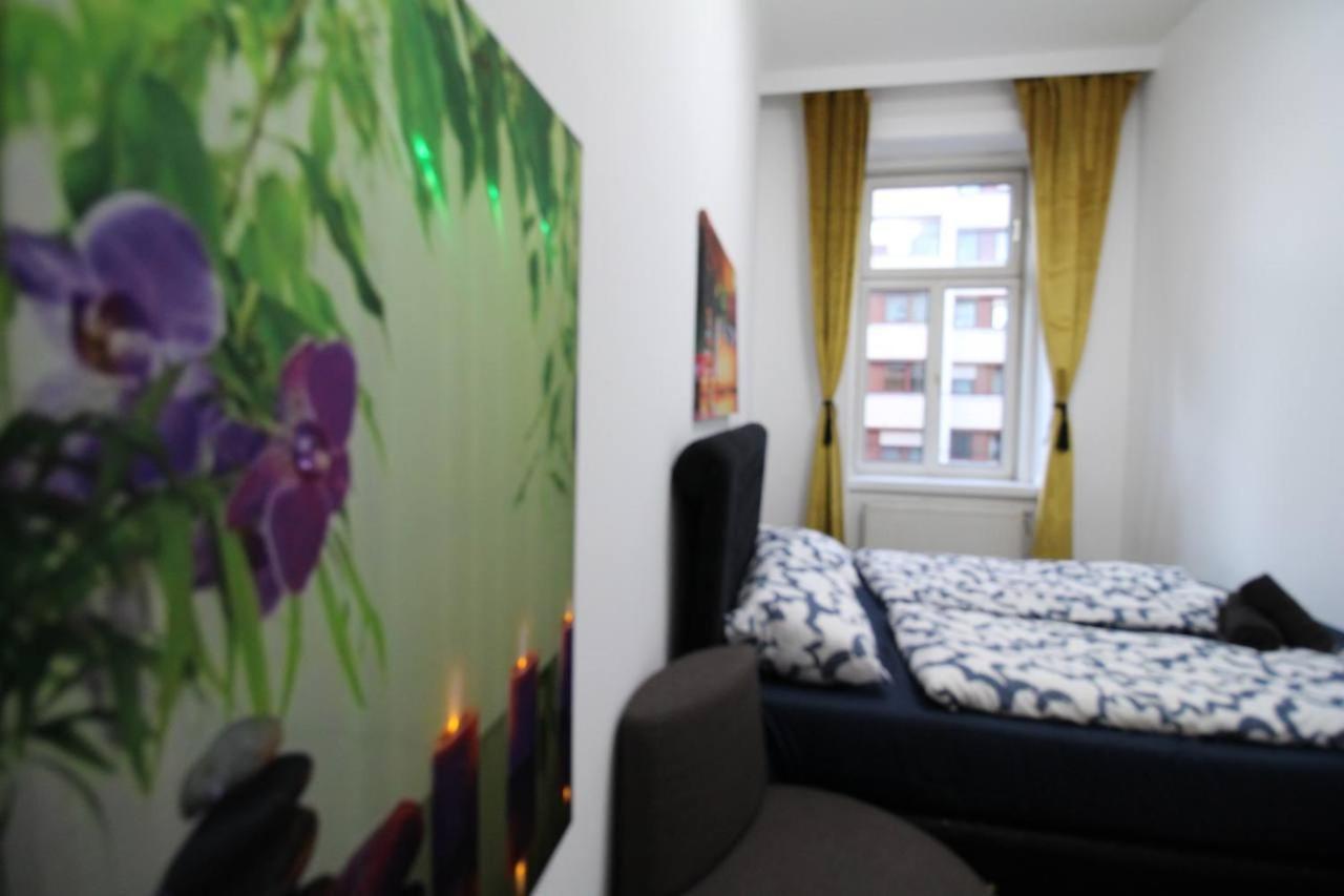Modern Double Room Js B Vienna Esterno foto