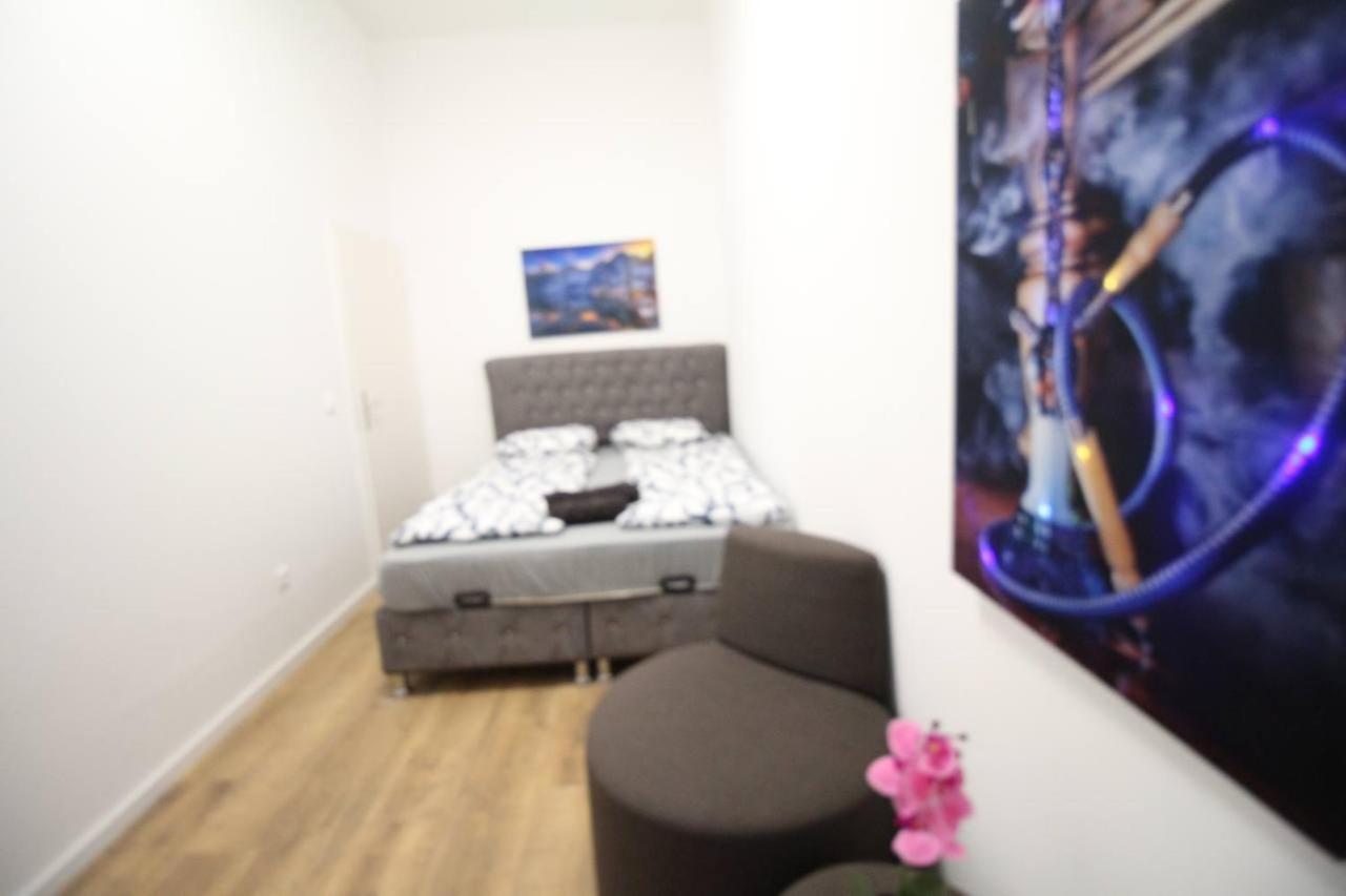Modern Double Room Js B Vienna Esterno foto