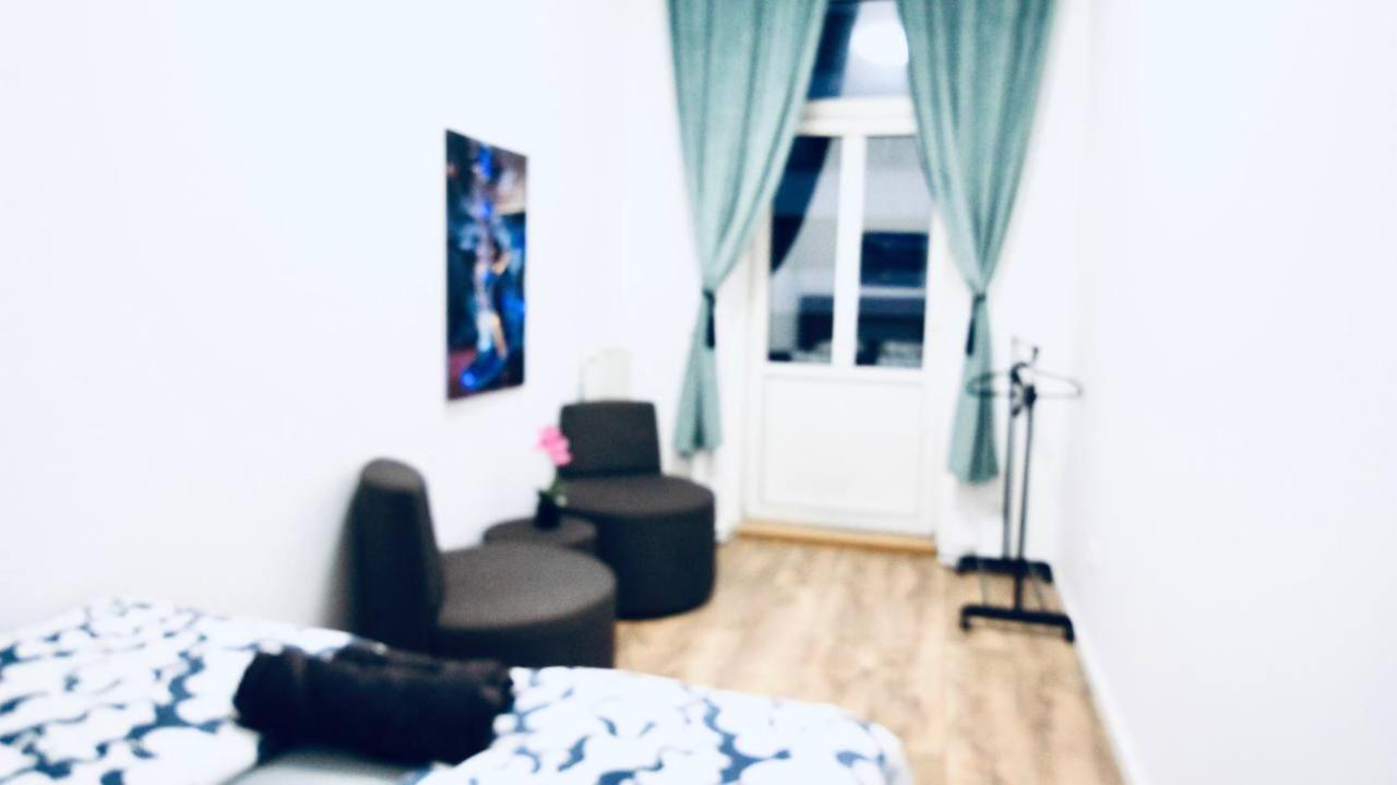 Modern Double Room Js B Vienna Esterno foto