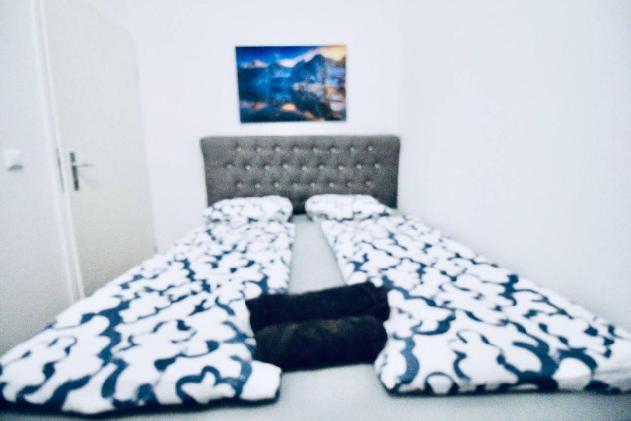 Modern Double Room Js B Vienna Esterno foto